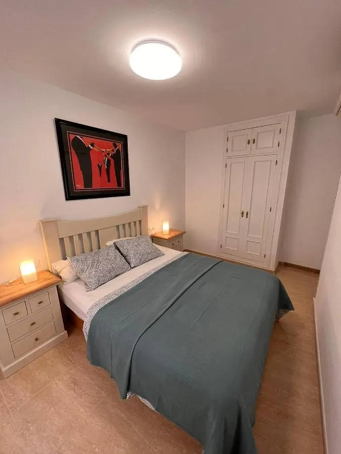 Torremolinos Centro - Beautiful , Newly Renovated 2 Bedroom Apartment 0*,  Spain