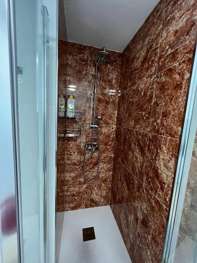 Torremolinos Centro - Beautiful , Newly Renovated 2 Bedroom Apartment 0*,