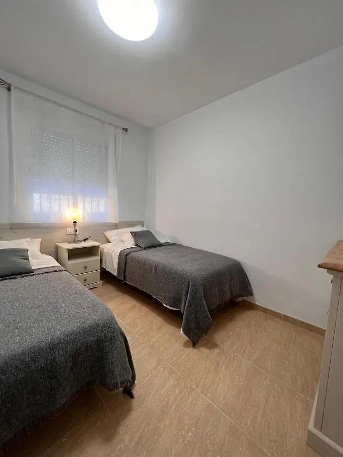 Torremolinos Centro - Beautiful , Newly Renovated 2 Bedroom Apartment